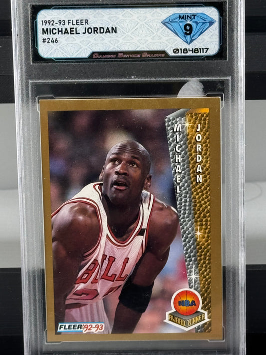 1992-93 Fleer #246 Michael Jordan Mint 9