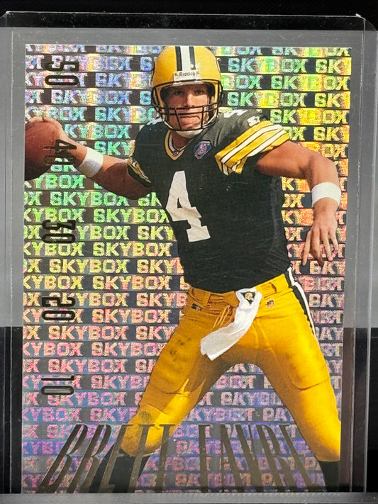 1995 Skybox #PD10 of 30 Brett Favre Paydirt Green Bay Packers
