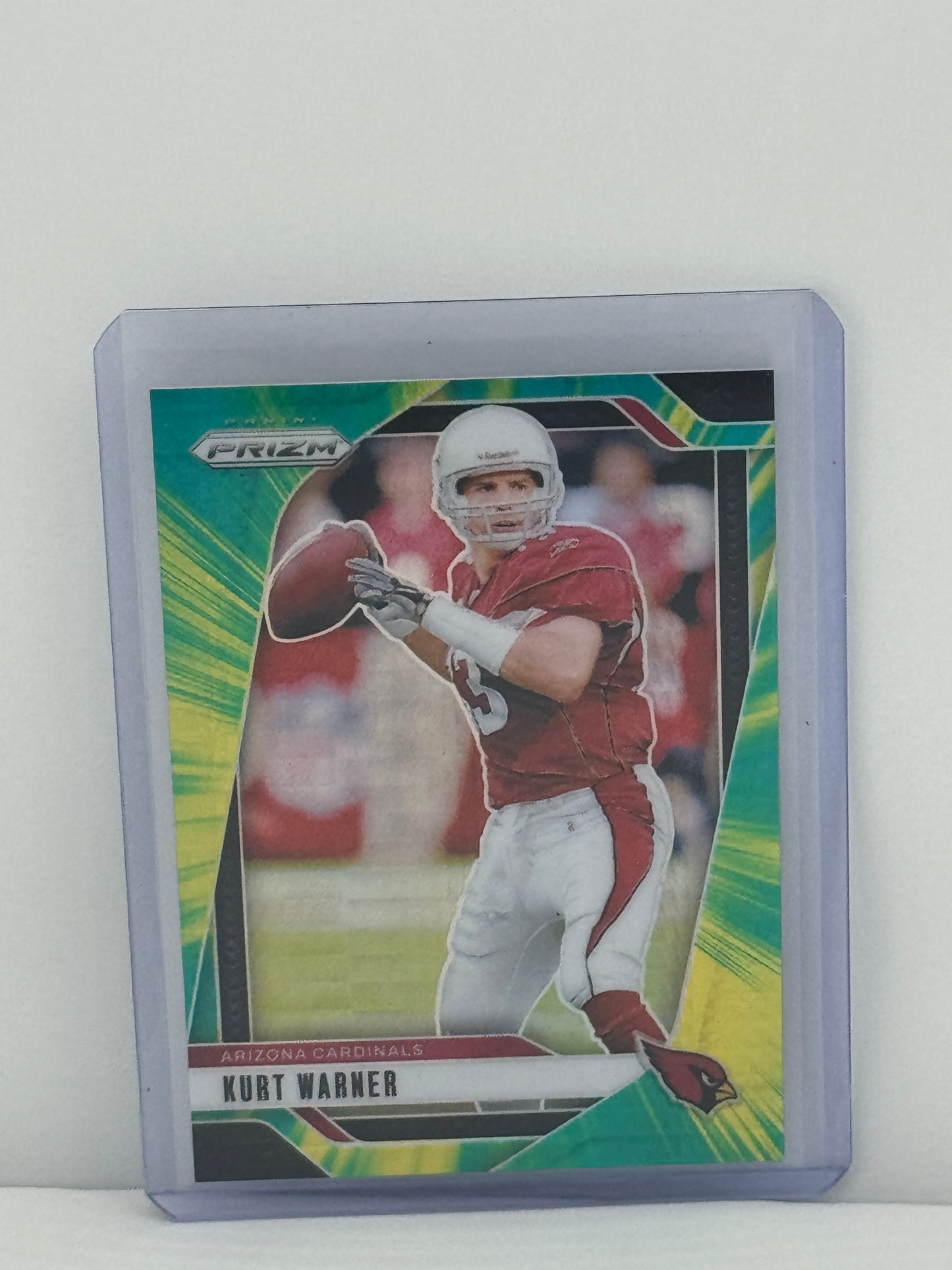 2024 Panini Prizm #8 Kurt Warner Hyper Prizm 37/180 Arizona Cardinals