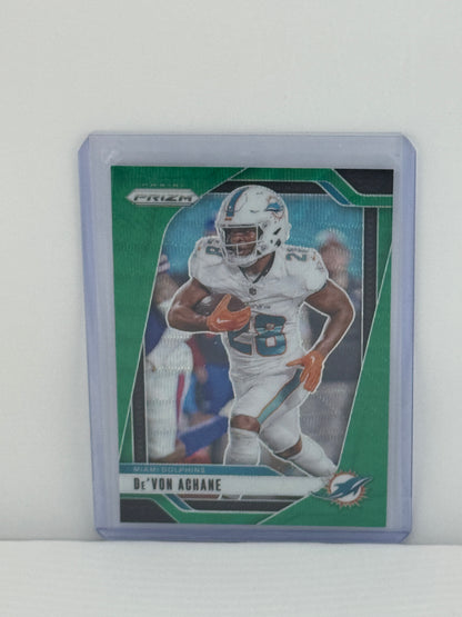 2023 Panini Prizm #176 DeVon Achane Green Wave Miami Dolphins