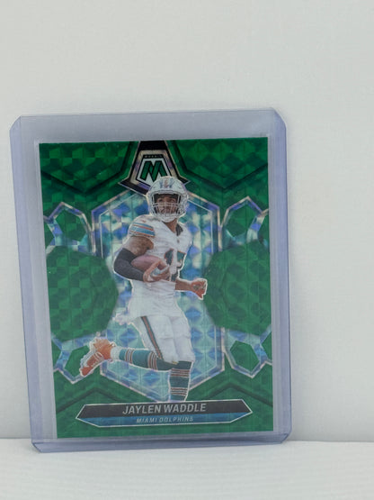 2024 Panini Mosaic #138 Jaylen Waddle Green Prizm Miami Dolphins