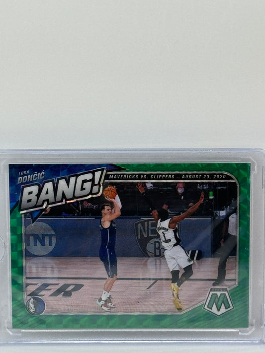 2020-21 Panini Mosaic #1 Luka Doncic Bang Green Mosaic Prizm Dallas Mavericks