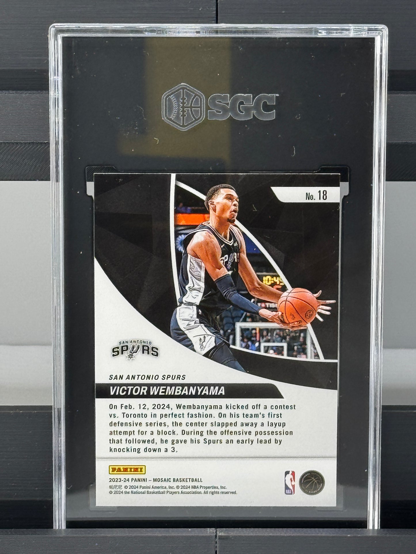 2023-24 Mosaic #18 Victor Wembanyama Elevate RC SGC 10 San Antonio Spurs